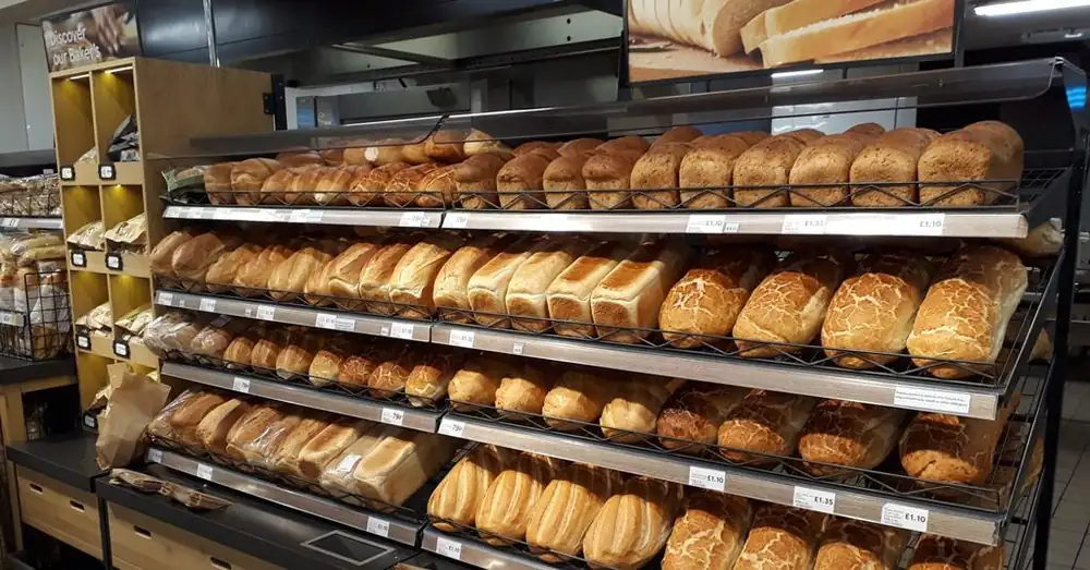 Tesco eliminará su operación centralizada de panadería como parte de una reestructuración