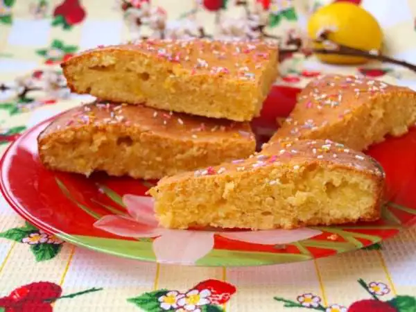 Lemon pie with kefir