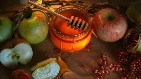 Why apples with honey are a Rosh Hashanah classic