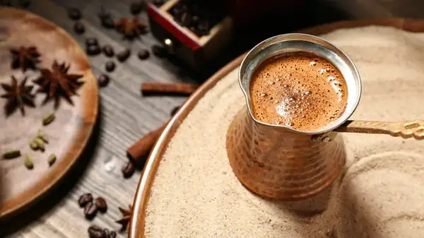 Make A Middle Eastern-Style Coffee With The Help Of One Spice