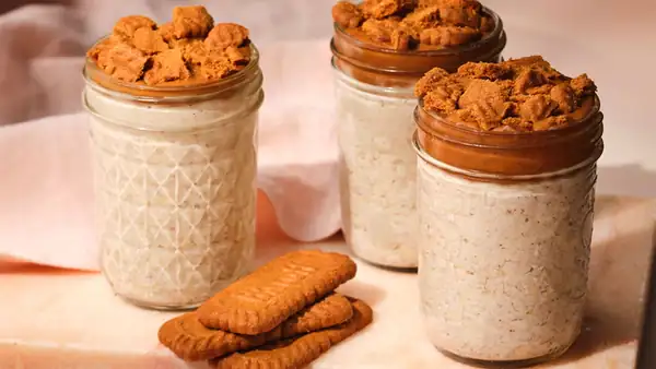 Biscoff Overnight Oats