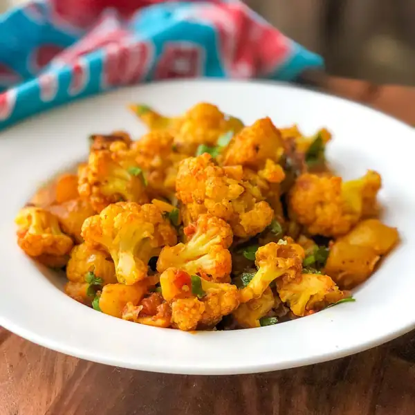 Aloo Gobi Sabzi Recipe - Spicy Potato Cauliflower Sabzi Recipe