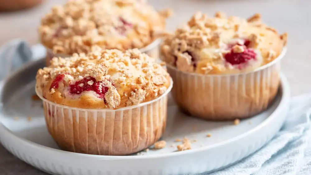 Estos no son los típicos muffins de fresa, esta versión volverá locos a todos