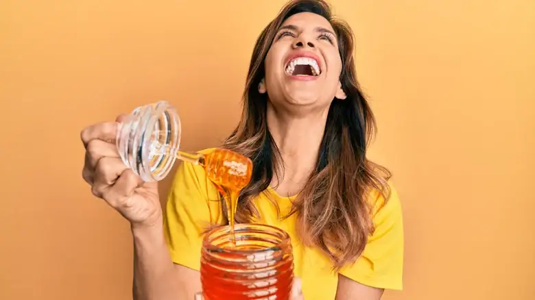 The Rare Honey That Has Hallucinogenic Properties