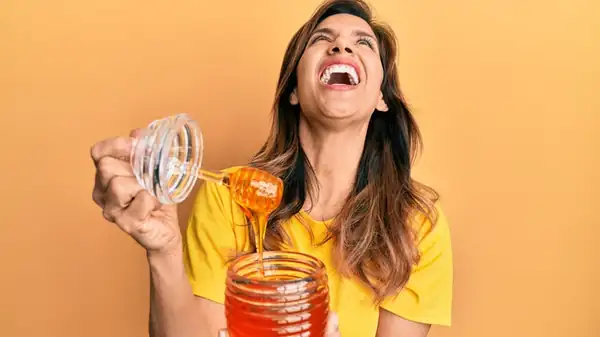 The Rare Honey That Has Hallucinogenic Properties
