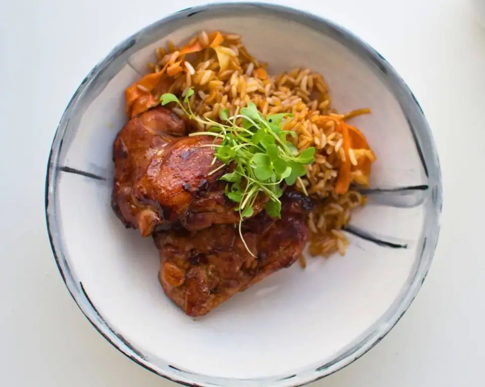 Marinated Chicken Thighs & Veggies Stir-Fry