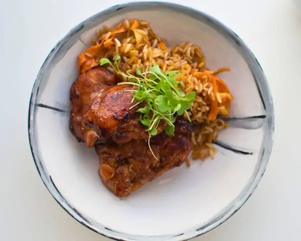 Marinated Chicken Thighs & Veggies Stir-Fry