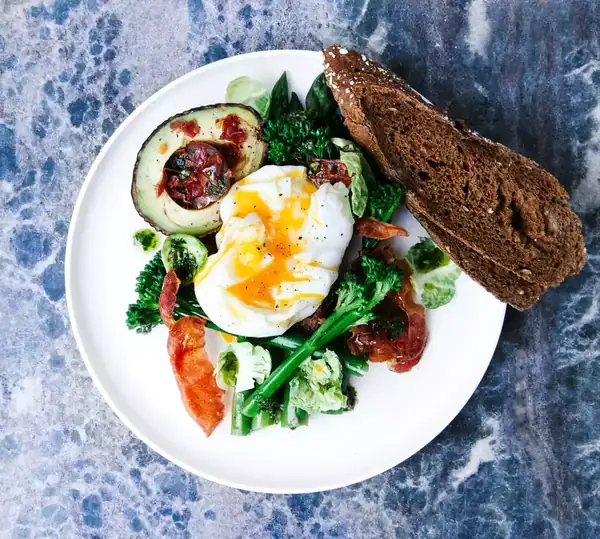 Breakfast before Hyrox: what to eat that day?