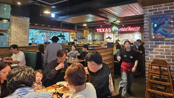 Skip The Expensive Entree And Order This Texas Roadhouse Appetizer For A Full Meal
