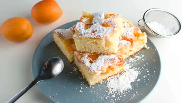 Pastel de jengibre y albaricoque