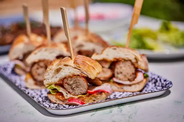 Honey-mustard turkey sandwich