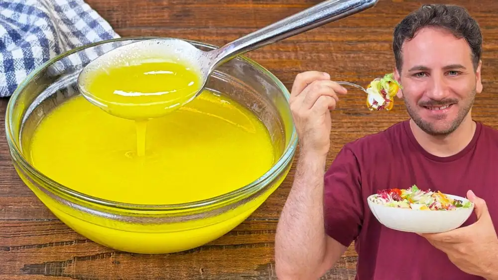Vinaigrette: the classic recipe with vinegar, oil, and salt