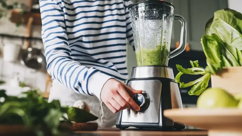 Your Noisy Blender Is A Nuisance, But A Towel Can Help