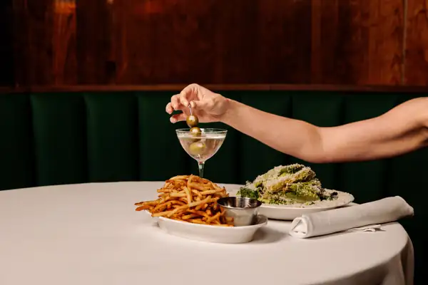 At This New Times Square Jazz Club, Dinner Isn’t an Afterthought