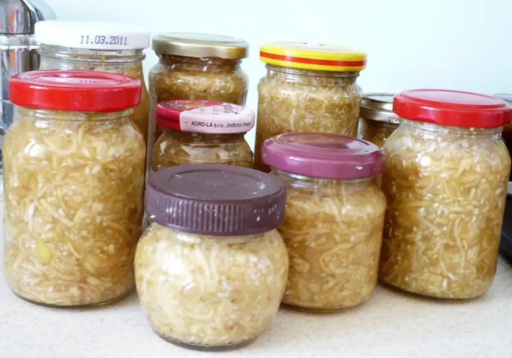 Apple horseradish