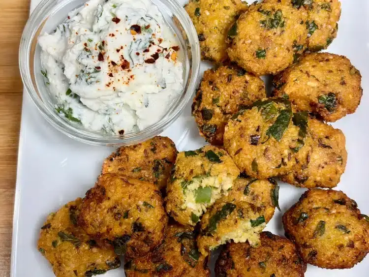 Dal Crispy Vada, Dal Pakora, sabroso aperitivo, receta fácil de refrigerio indio