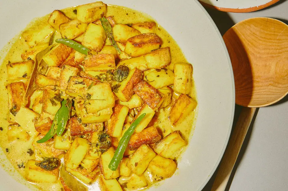 Chaman Kaliya Recipe (Kashmiri Paneer Curry)
