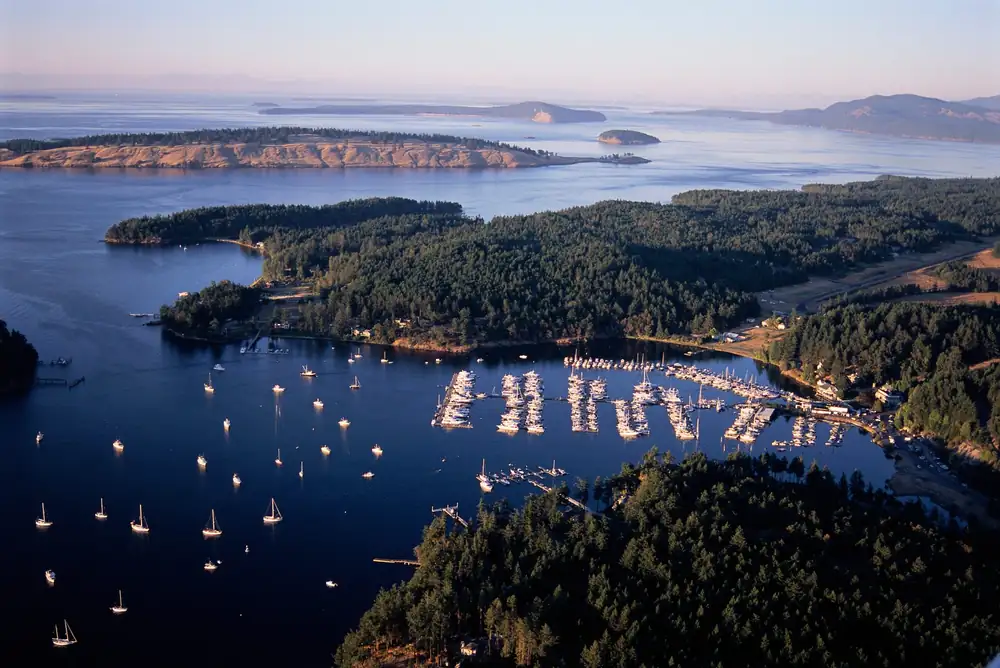 8 spectacular US islands for food lovers
