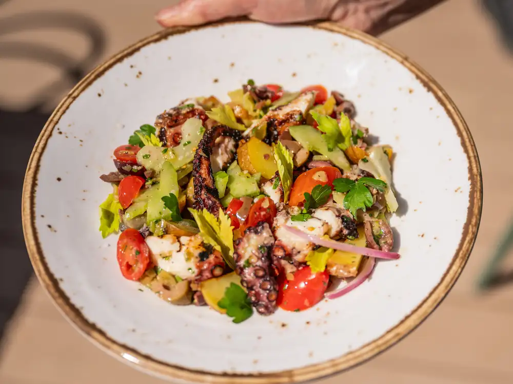 An Italian Rooftop and Dallas’s Best Burger Joint Open, Plus More New Restaurants This Month