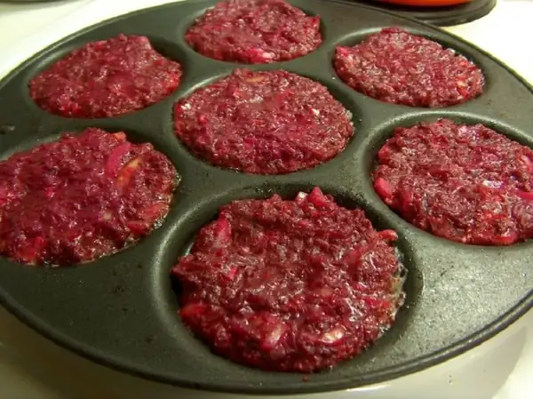 Beetroot and soy patties
