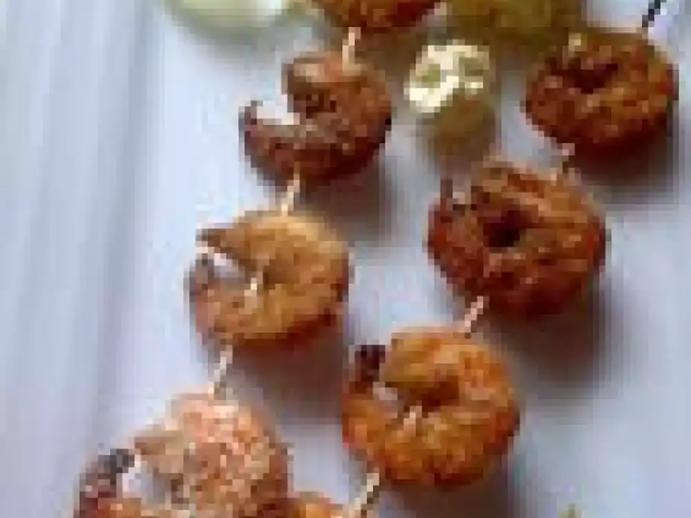 Recipe for prawn skewers with citrus whipped cream