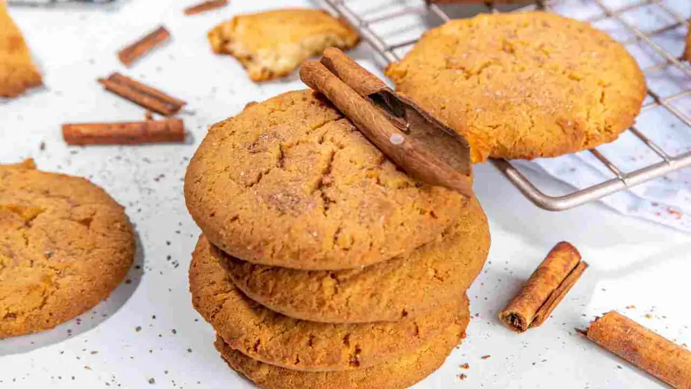 Cinnamon cookies without butter: enjoy them at tea time