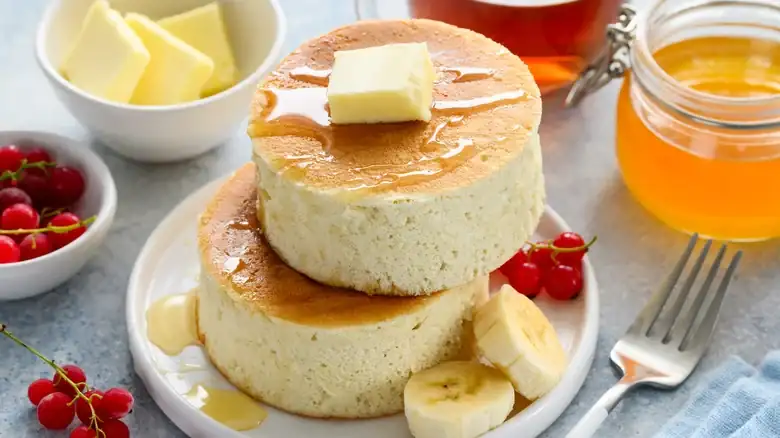 The technique that makes Japanese soufflé pancakes unique
