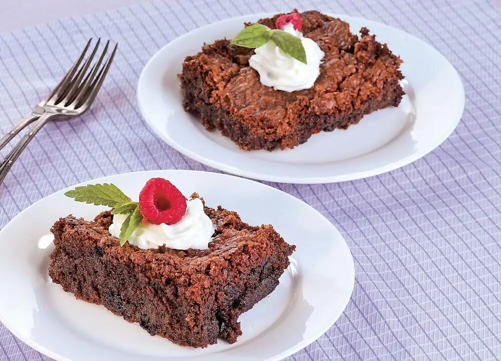 Brownies with forest fruits