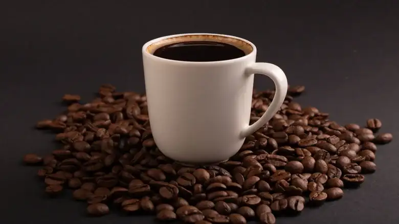 Contrary To What You Heard, Immersion Blenders Are Not For Coffee Beans