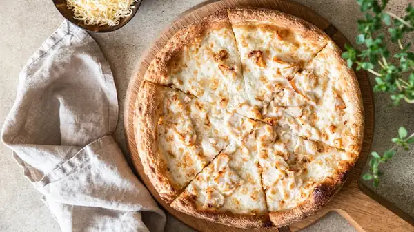 Aquí te explicamos cómo usar frijoles blancos para agregar más proteína a tu pizza