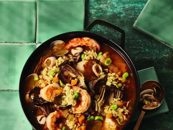 Arroz caldoso – guiso de arroz español con mariscos