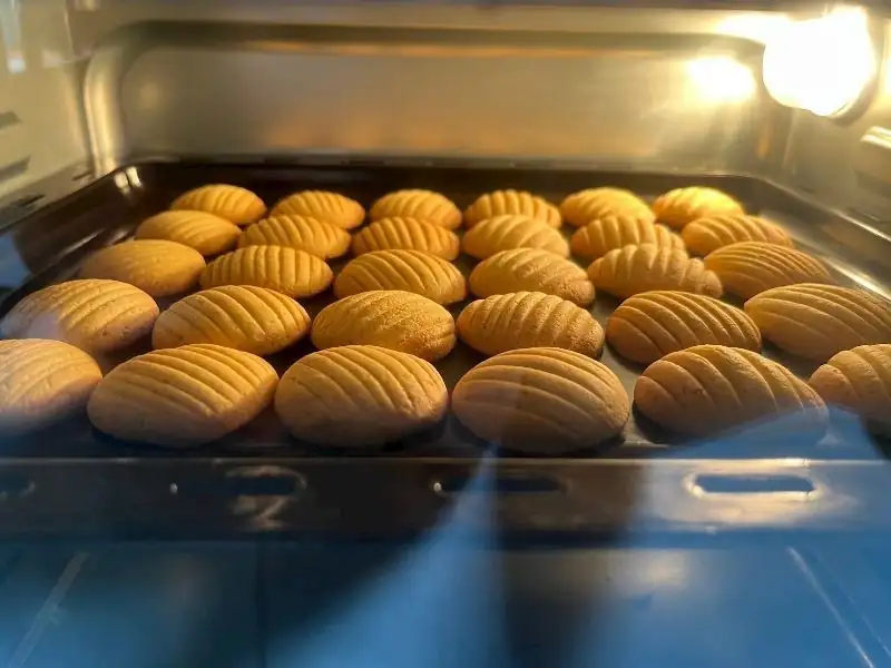 Try these methods to ensure your cookies bake evenly