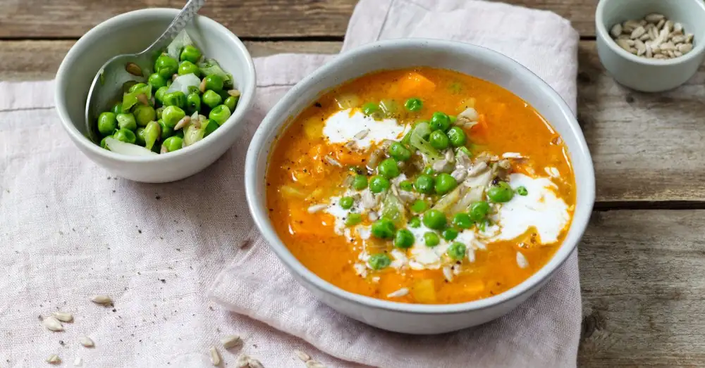 Vegetable and lentil stew with peas