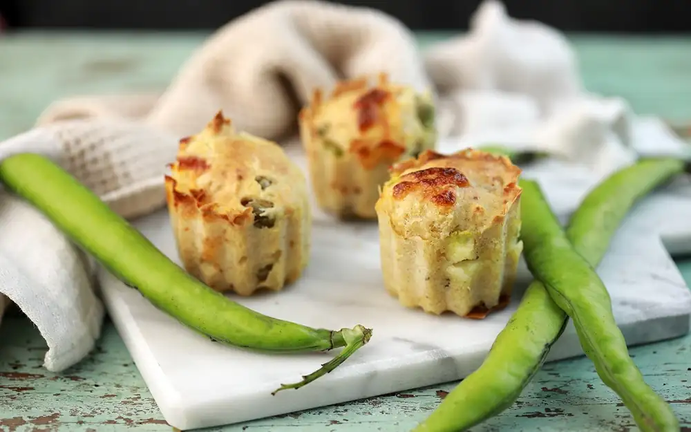 Savory Muffins with Broad Beans and Pecorino Cheese Recipe - Sweet and Sour