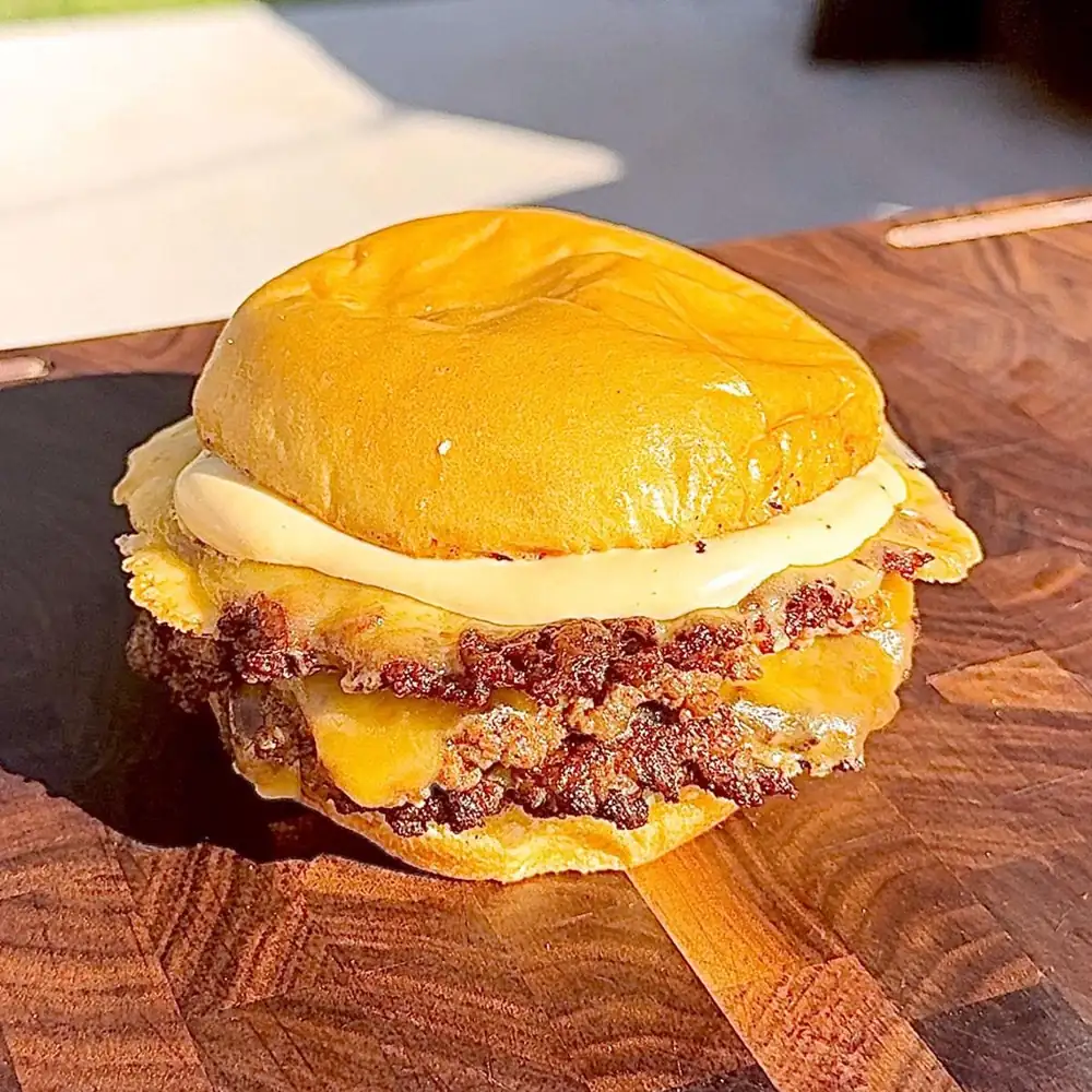 Hamburguesas aplastadas de Tyler Smith
