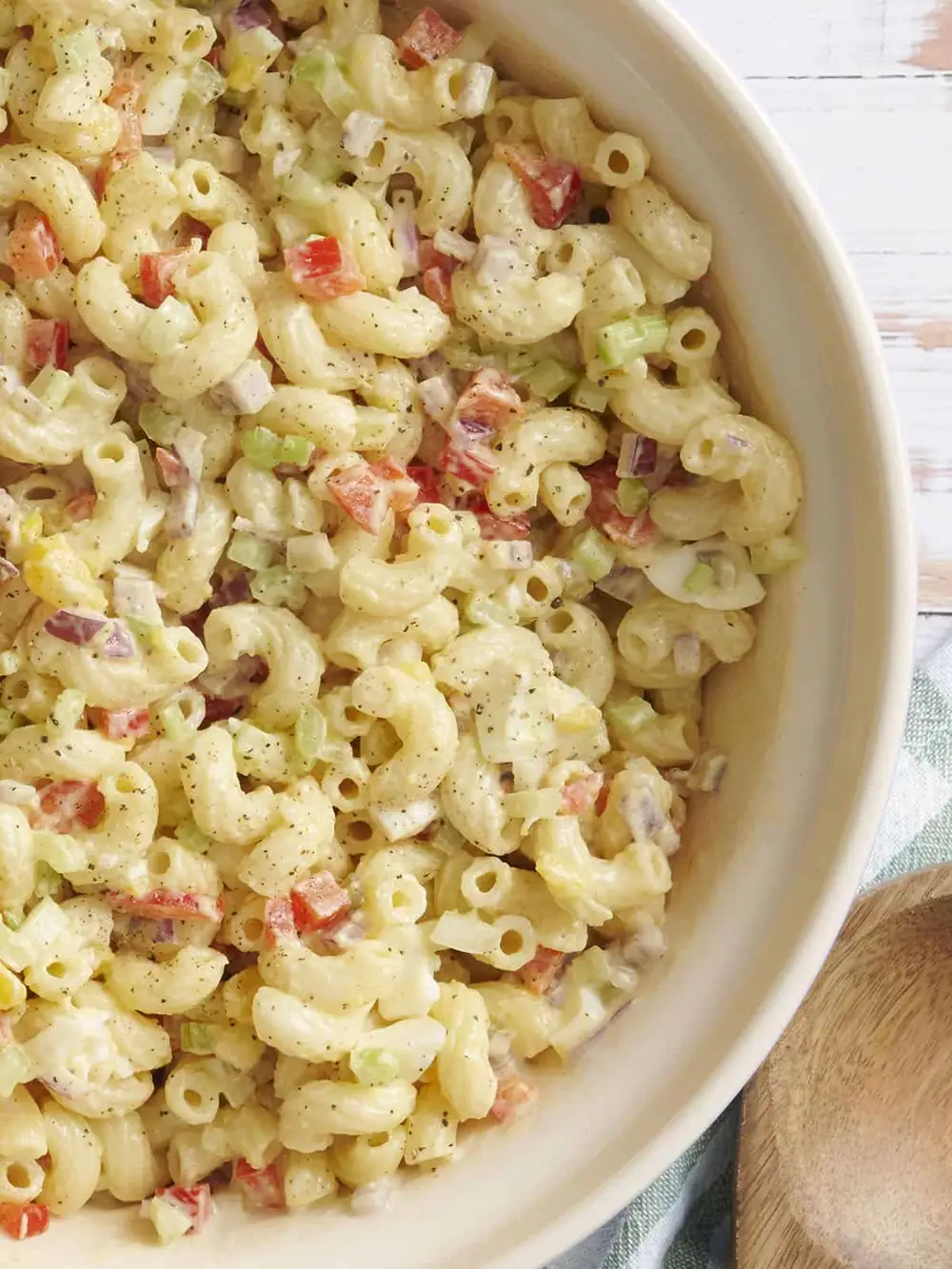 This macaroni salad belongs at every potluck