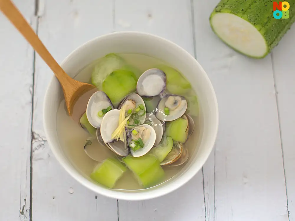 Receta de sopa de almejas con lufa