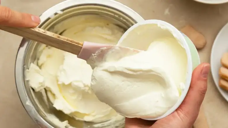 Mascarpone as a substitute for heavy cream in cooking