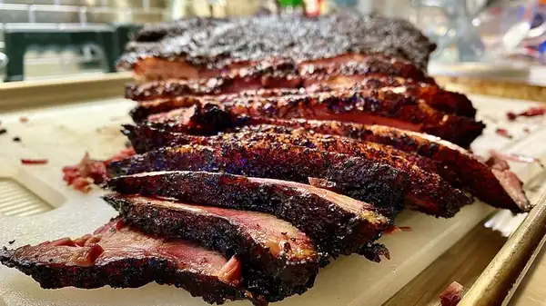 La señal de advertencia que nunca debes ignorar en los restaurantes de barbacoa