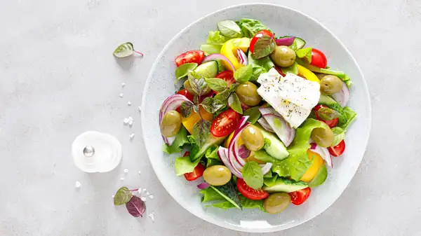 Simple Salads Everyone Needs To Know How To Make