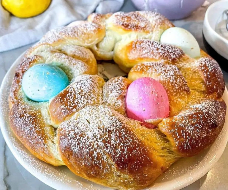 Italian Easter Bread (Pane di Pasqua)