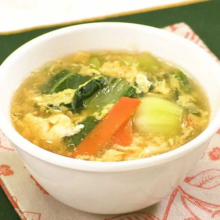 Crispy and fluffy! Recipe video and instructions for bok choy and egg soup with thick sauce