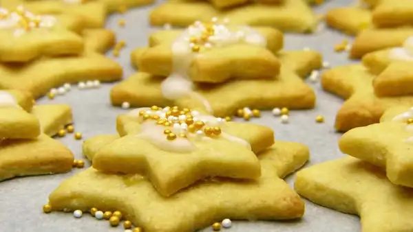 Oil shortcrust pastry for my biscuits, I don't use butter anymore