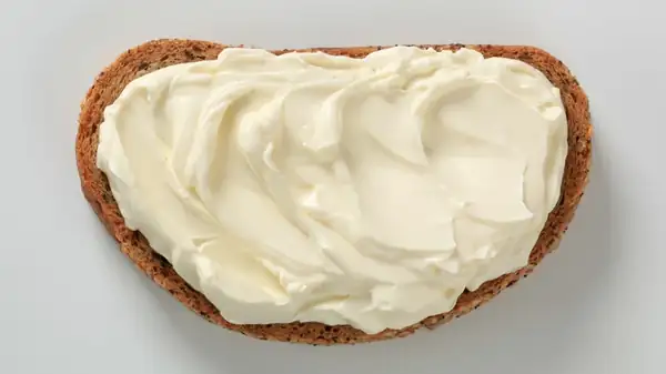 Oatly Debuts New Non-Dairy Cream Cheese Made From Oats