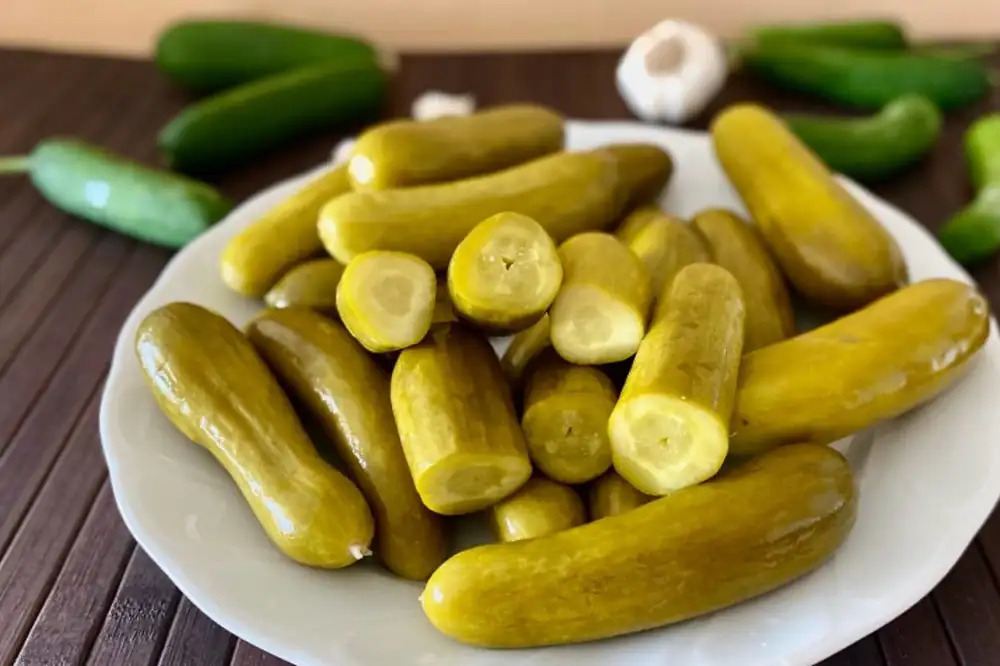 Crujiente: Receta de pepinillos encurtidos