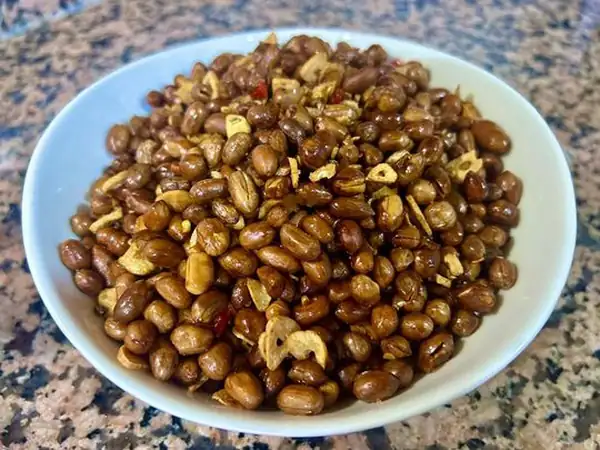 How to make Adobong mani