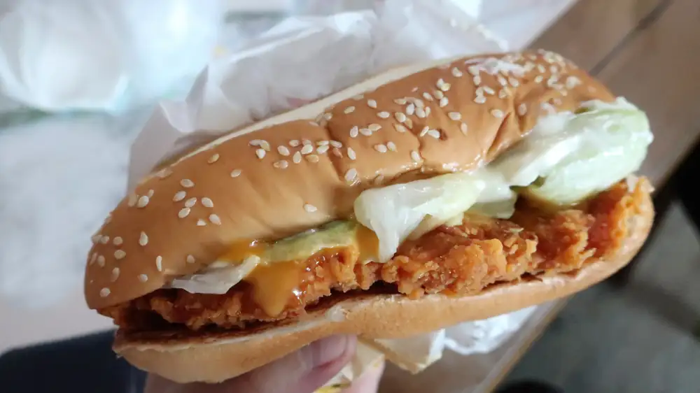How To Order An Italian-Style Chicken Sandwich At Burger King