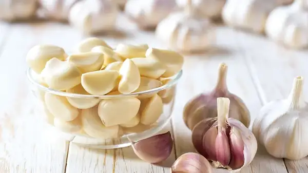 Cuándo conviene usar ajo fresco en lugar de ajo en polvo