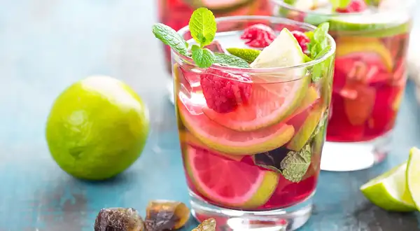 Raspberry Mood Mojito (alcoholic), step-by-step recipe with photos from author Svetlana Gorbunenko, 209 kcal