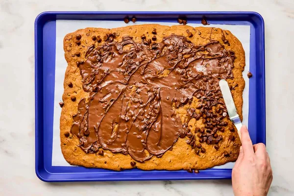 The Easiest 2-Ingredient Desserts for When You Want Something Sweet